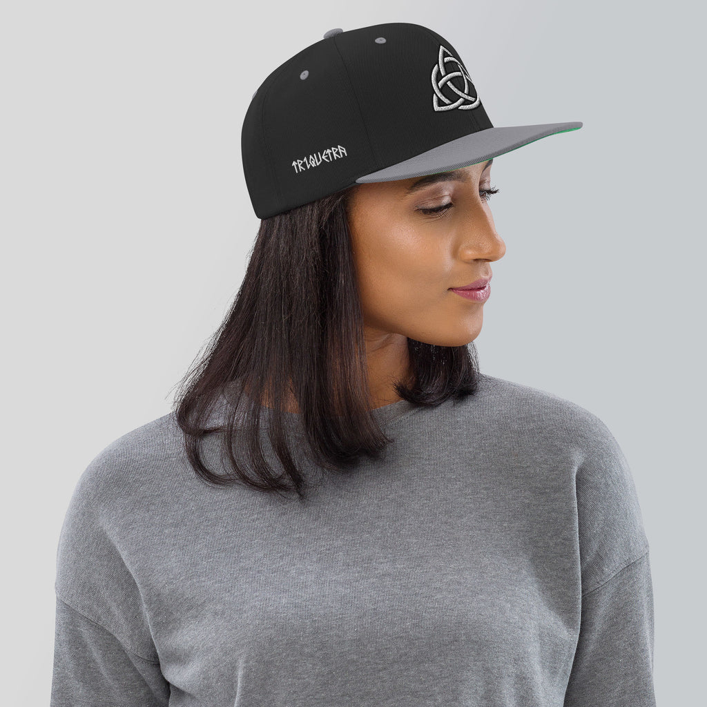 Triquetra - Snapback Cappie