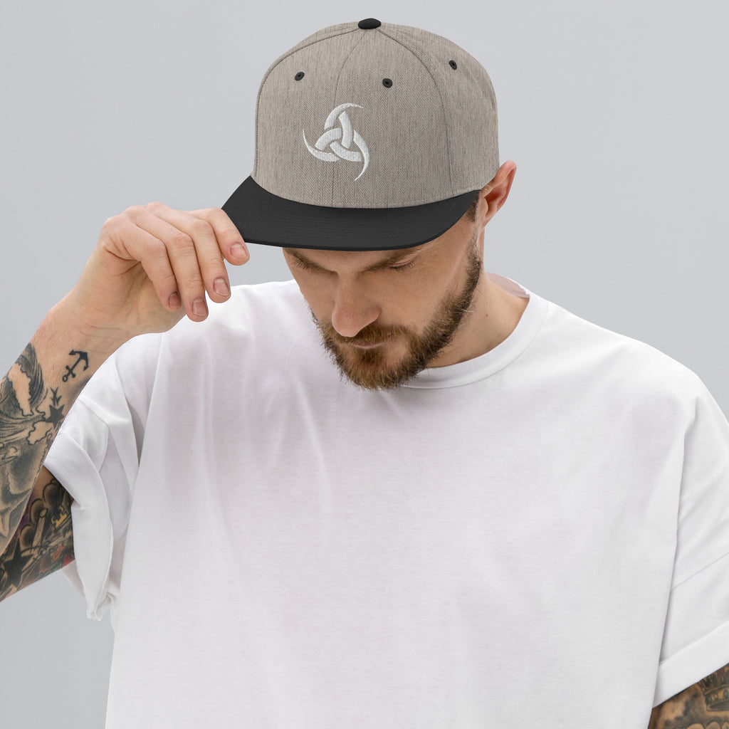 Triskelion Hörner - Snapback Cappie