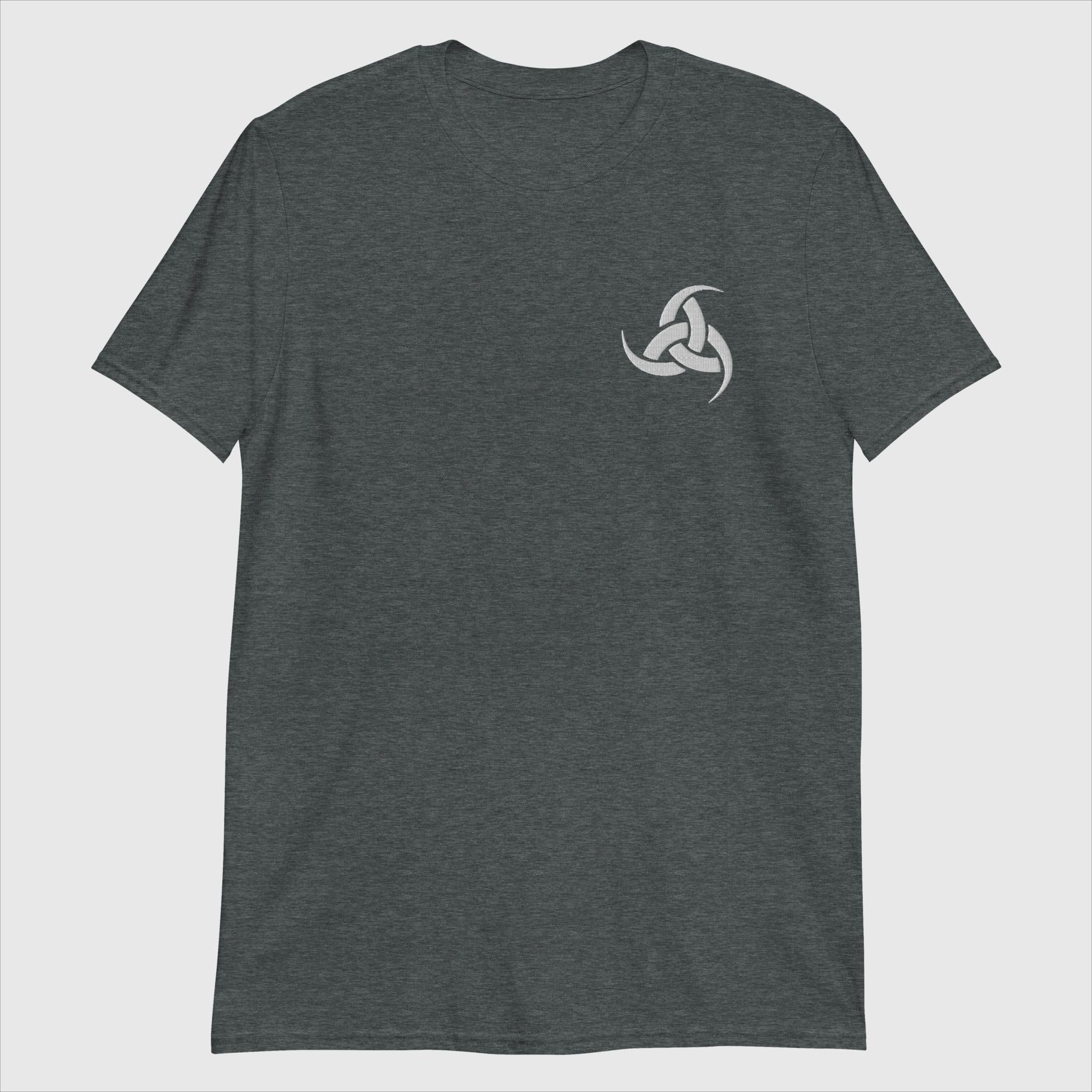 Triskelion Hörner - Basic Unisex T-Shirt (Stick)