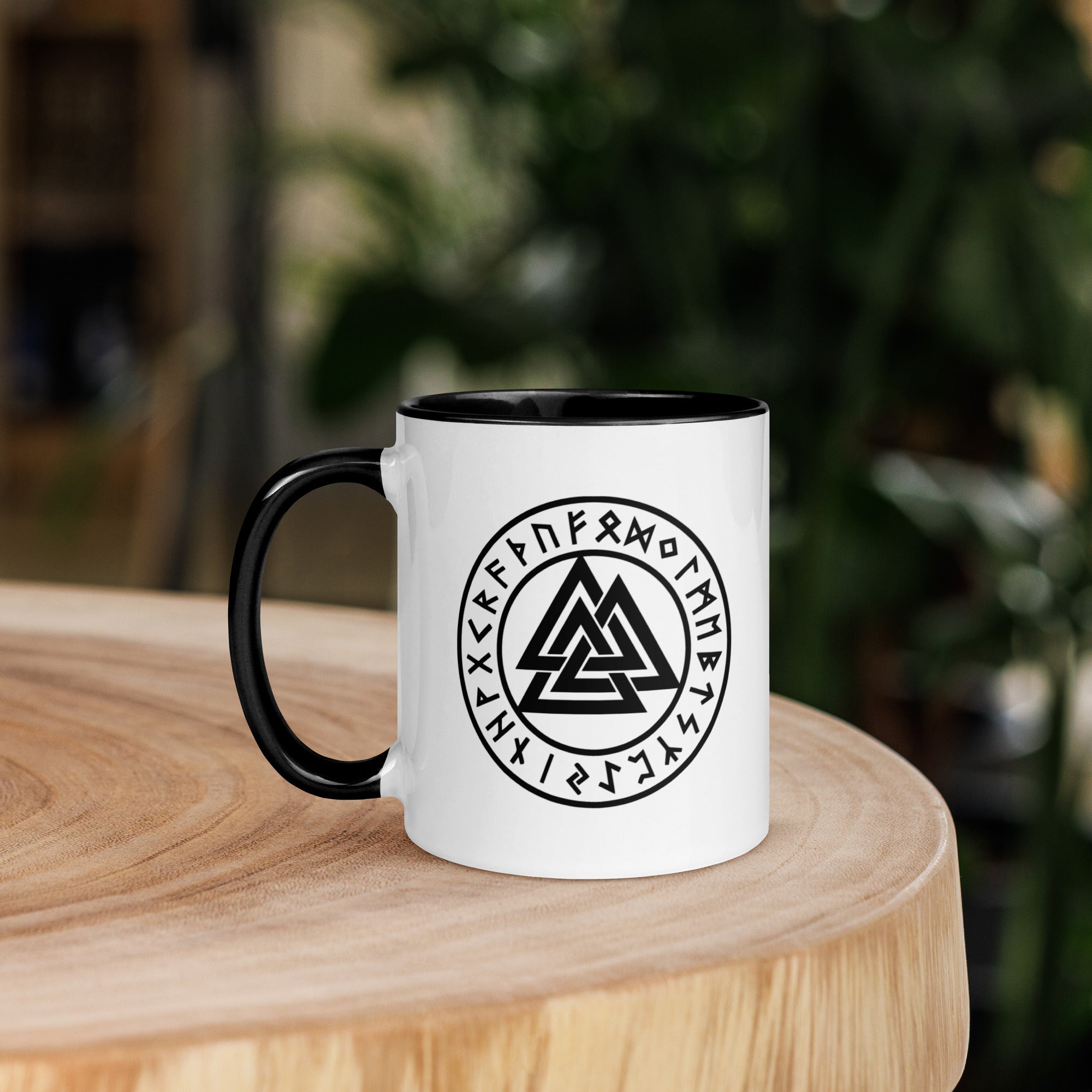 Valknut - Tasse mit farbiger Innenseite