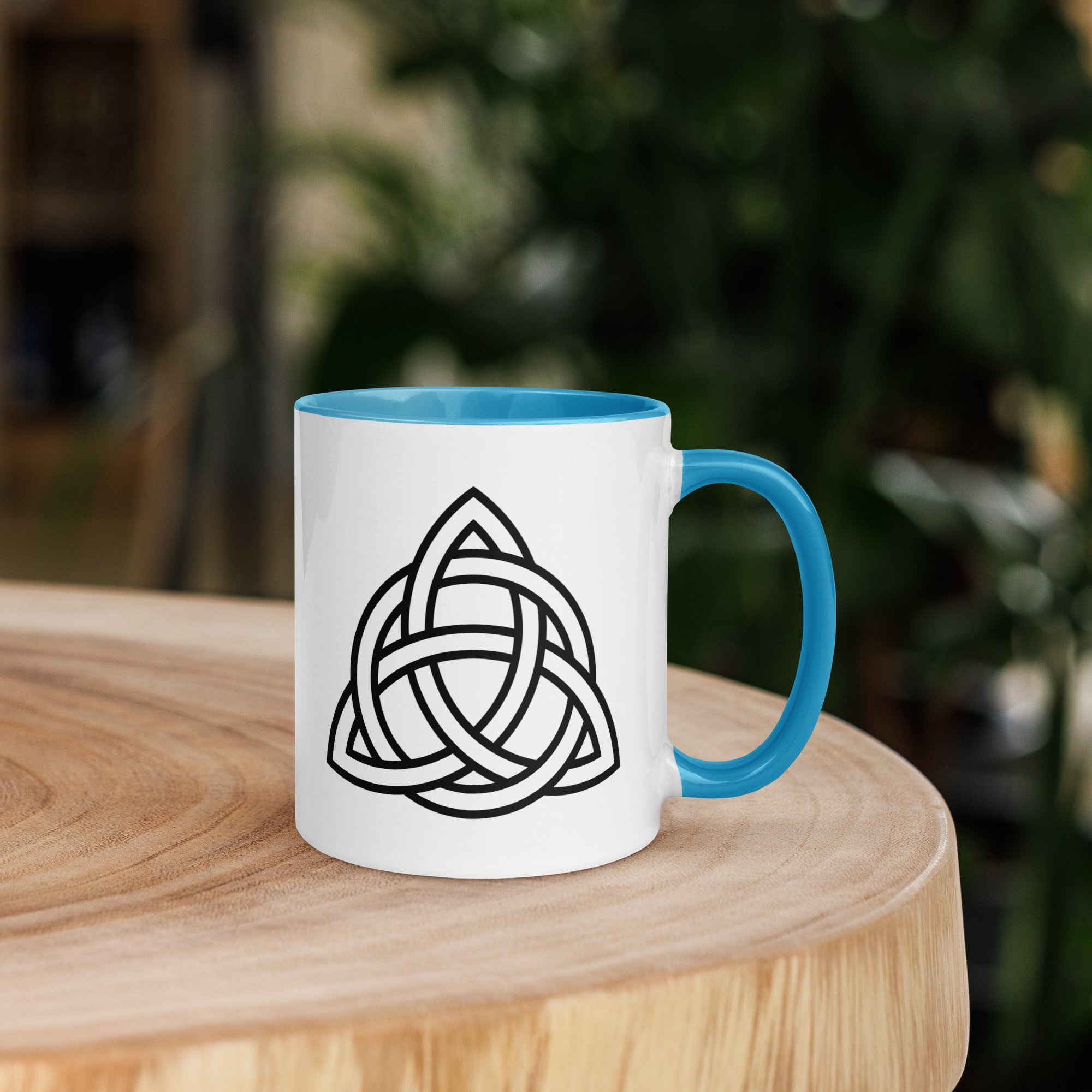 Triquetra - Tasse mit farbiger Innenseite