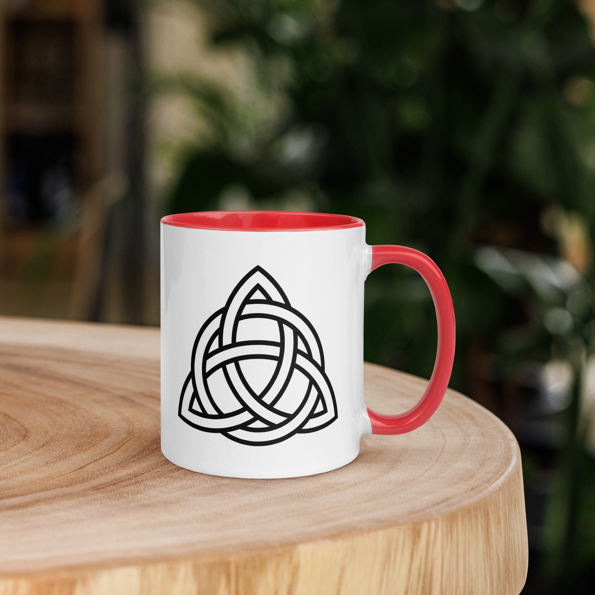 Triquetra - Tasse mit farbiger Innenseite